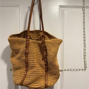 Pre owned Micheal kors mesh bag.
